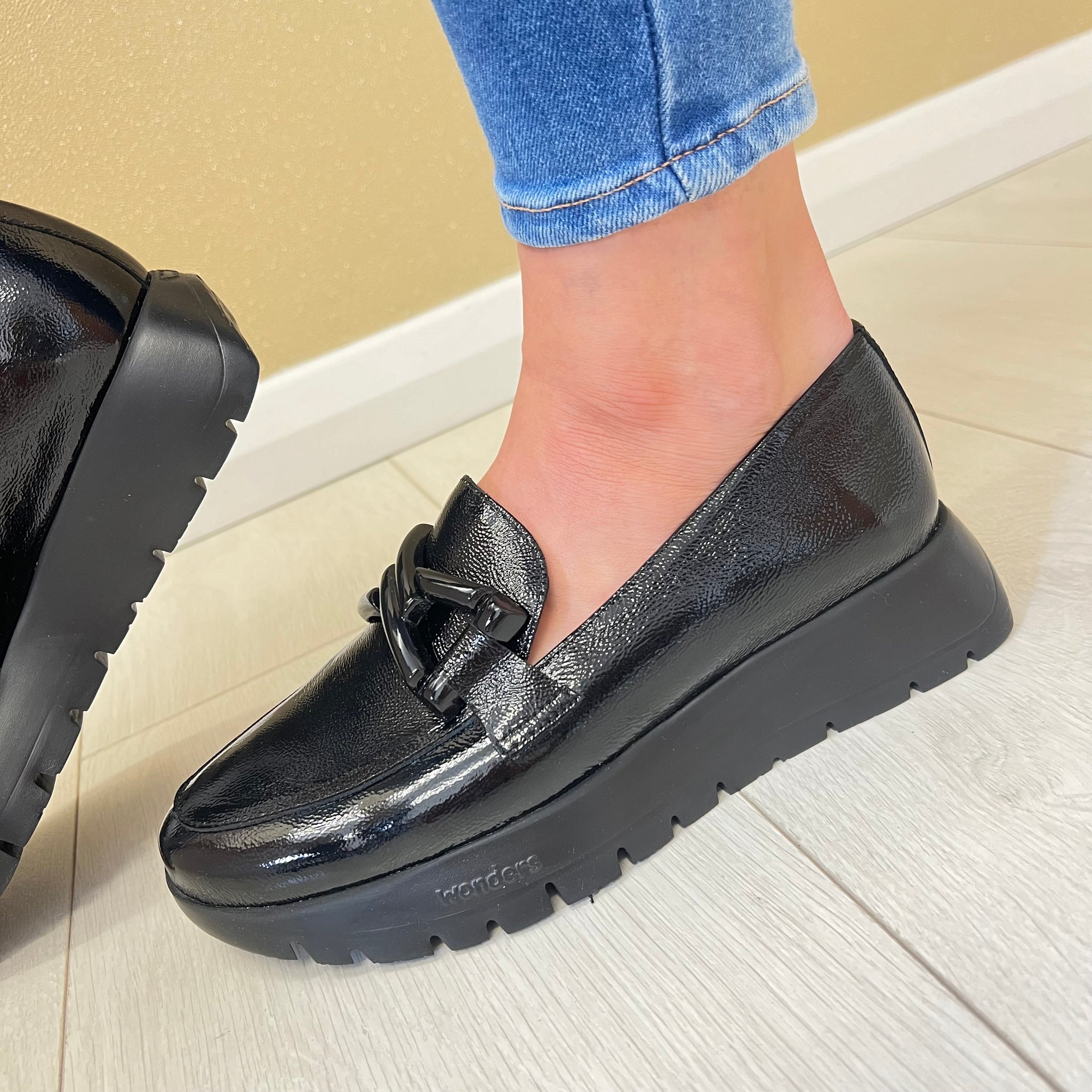 Loafer Wonders Fly Shoes Wonderfly Shoes Wonders Fly Memory Gel